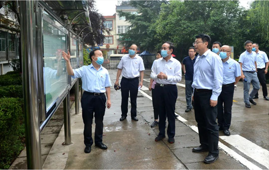 西安市副市长贠笑冬一行深入东升国际临潼社区考察调研
